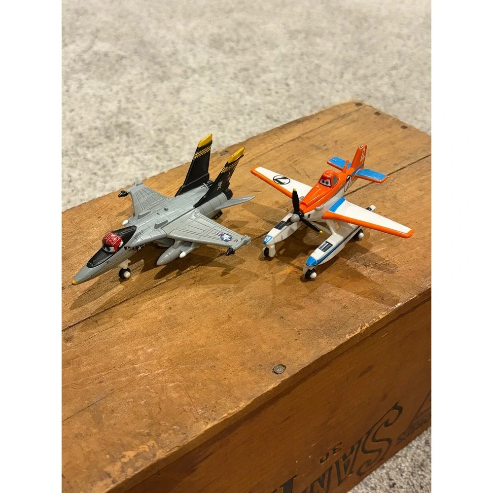Disney Planes Diecast Dusty Crophopper Sea Plane & Bravo Fighter Jet Mattel Toy
